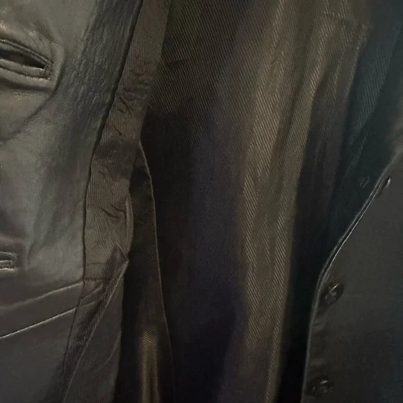 Leather jacket - Picture 12 of 14